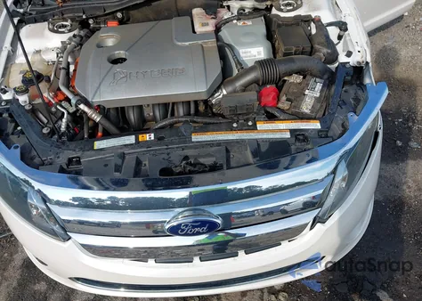 2012 Ford Fusion Hybrid z USA, uszkodzony, nr VIN 3FADP0L32CR371710